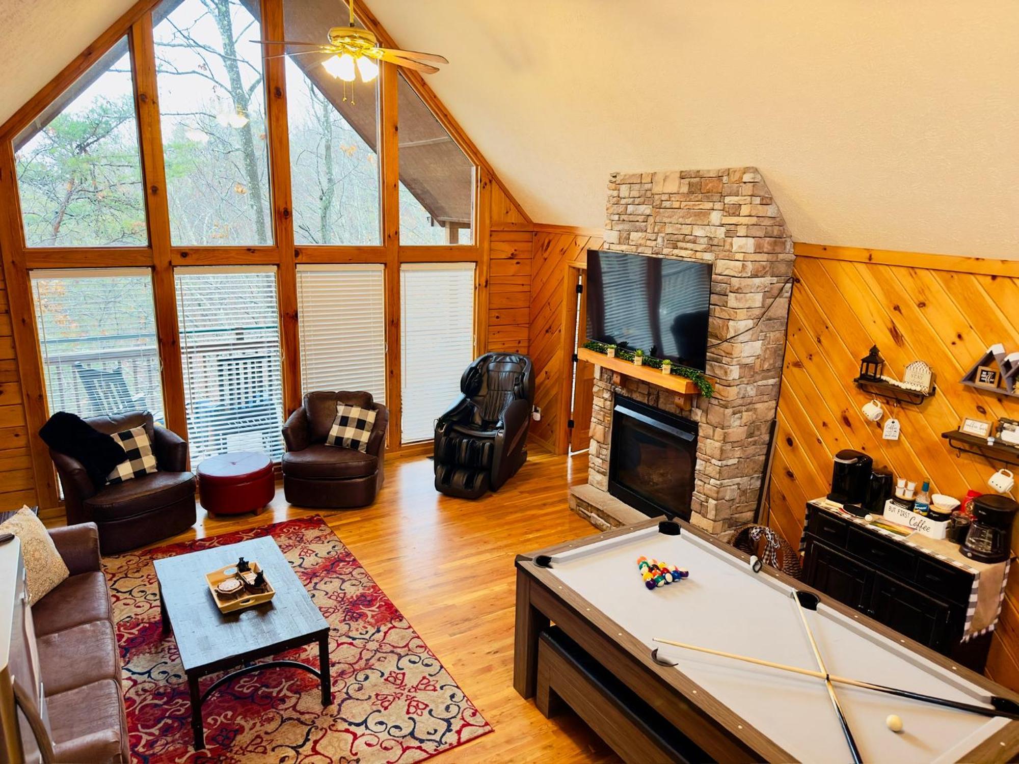 Lazy Bear Den Vila Sevierville Exterior foto